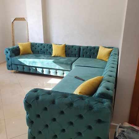Appartement Meuble Avec Terrasse A Kenitra Kültér fotó