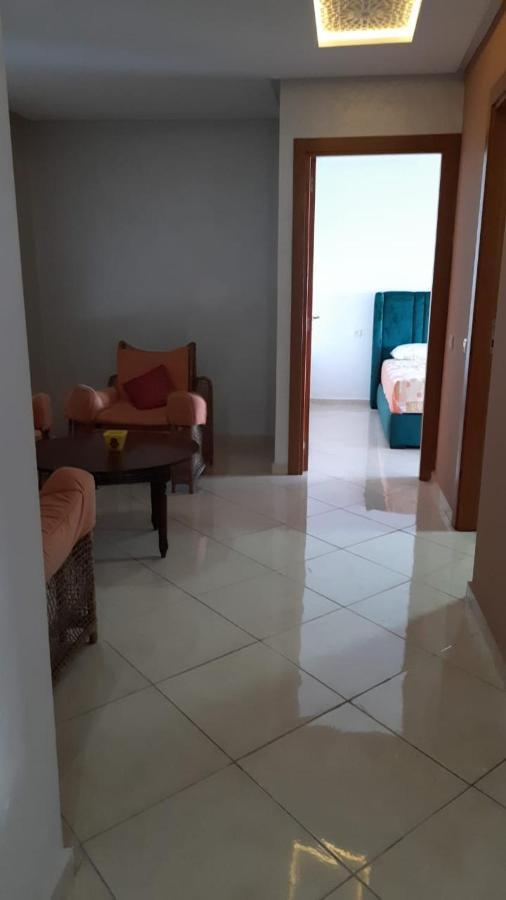 Appartement Meuble Avec Terrasse A Kenitra Kültér fotó
